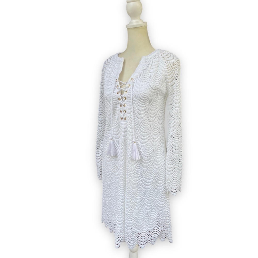 LILLY Pulitzer Sea Isle White Scallop Lace Bell Sleeve Shift Dress - Picture 6 of 16